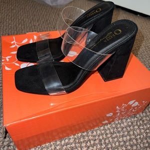 Size 8 Heels ; Never been worn